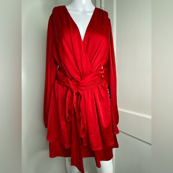 EXPRESS NWT Elegant Red Wrap Dress. - Picture 1 of 13